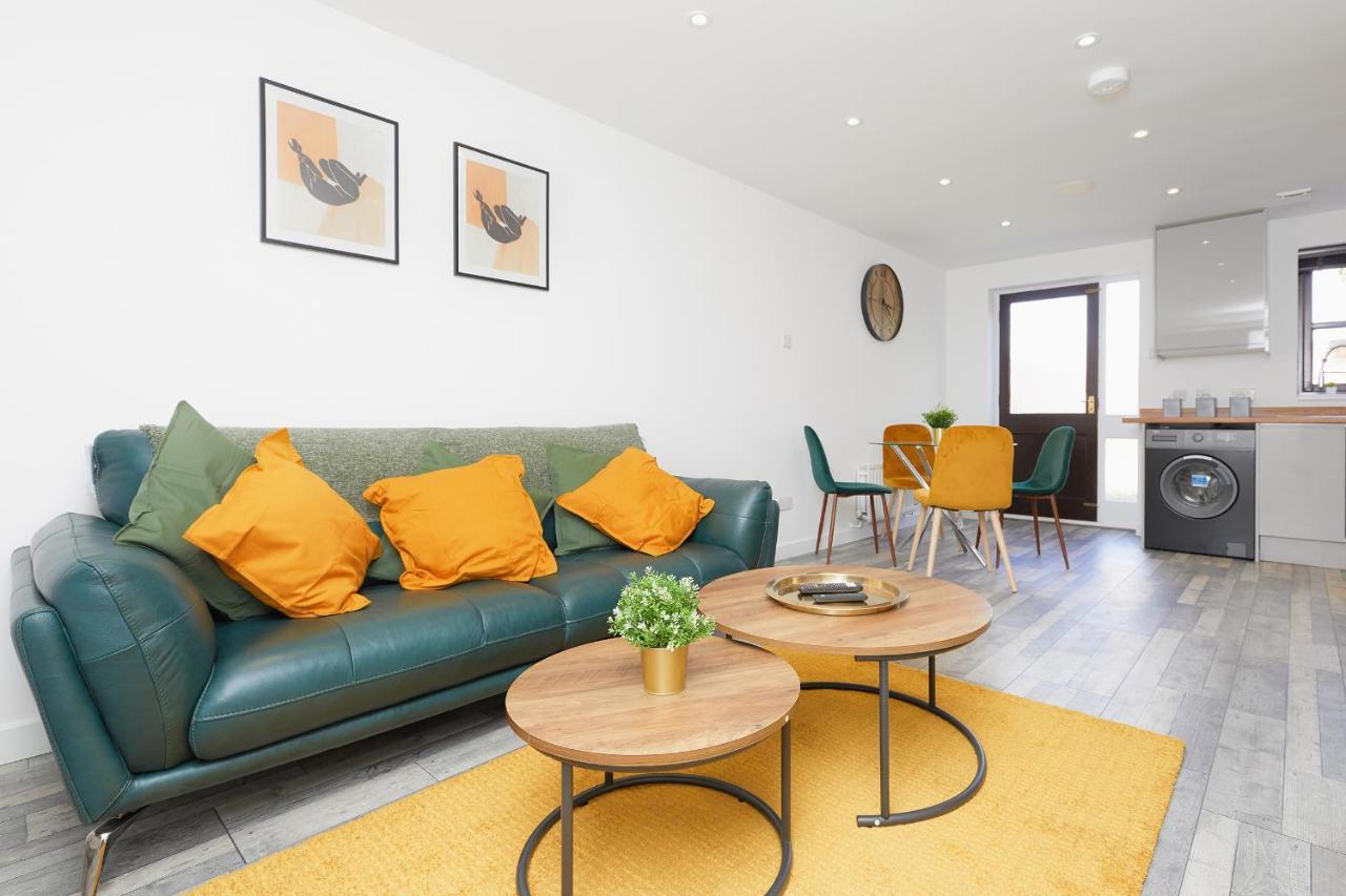 Modern 2 Bed House Near Queens Medical Centre Nottingham Exterior foto